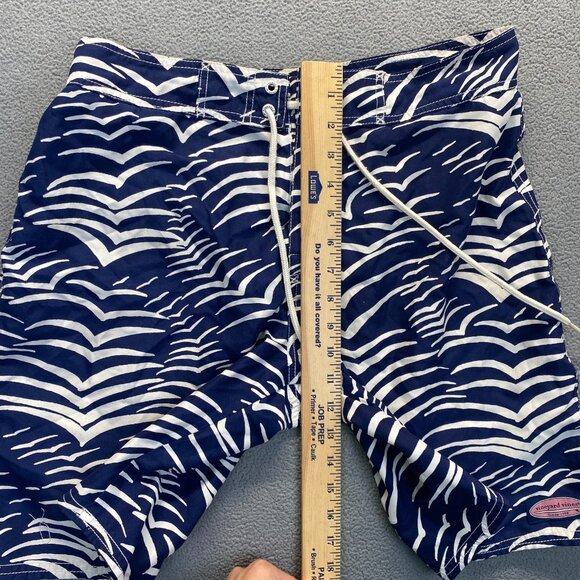 Vineyard Vines Baord Shorts Mens 30 Blue White Gull Wing Silhouette Bathing Suit - Picture 5 of 14